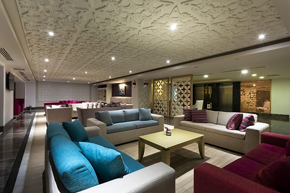 Orange County Alanya Family Concept