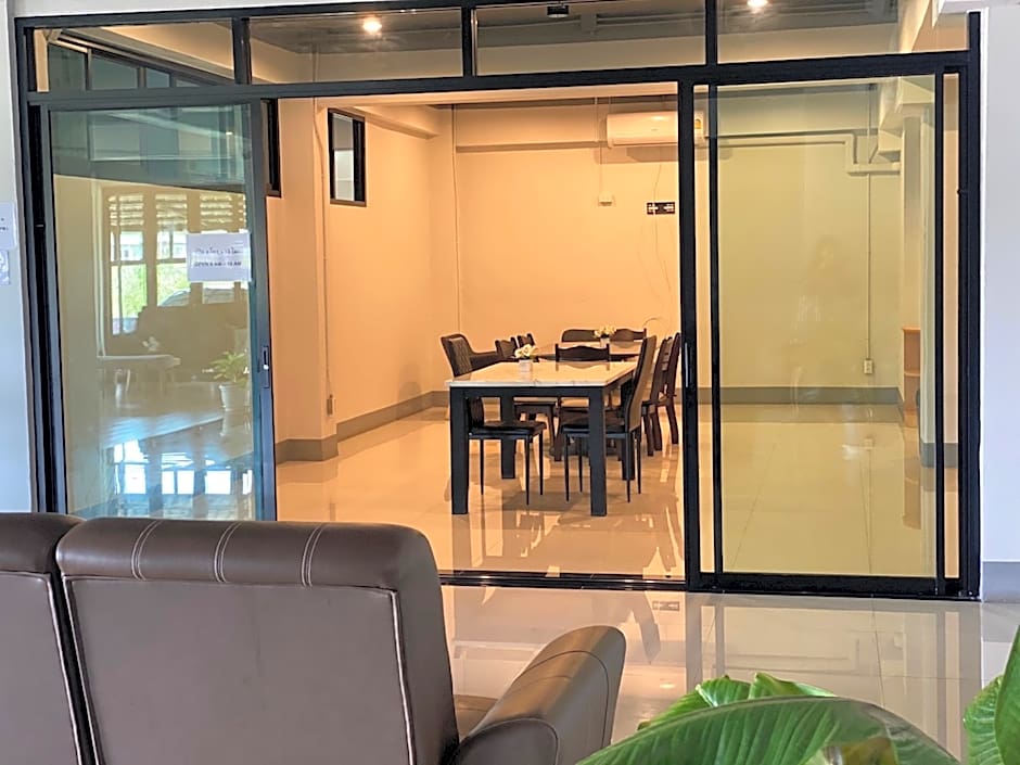 J2 Residence Chiang Rai by ZUZU