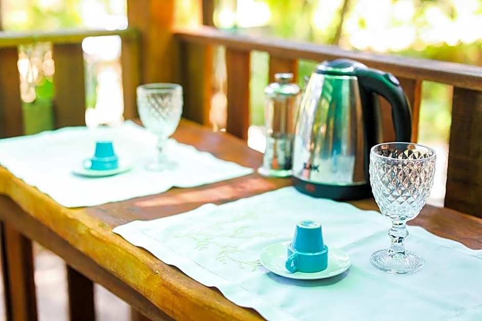 Alquimia Zen IGLUs de eucalipto na Reserva Aruá