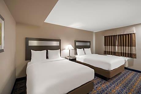 Standard Queen Room with Two Queen Beds