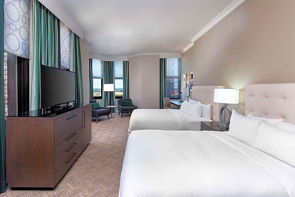 Hilton Pennywell St. Louis at the Arch