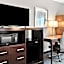 Best Western PLUS Flint Airport Inn & Suites