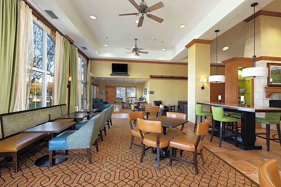 Hampton Inn By Hilton And Suites Austin-Airport