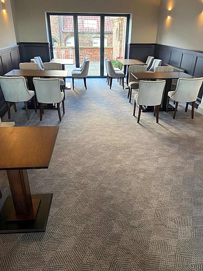 Loftsome Bridge Hotel