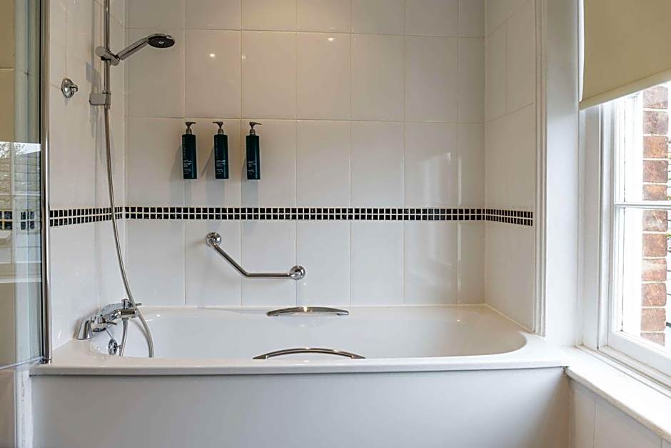 Hilton Puckrup Hall, Tewkesbury