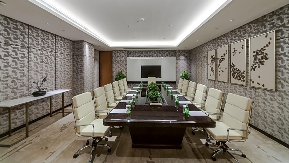 Holiday Inn Nanjing Xuanwu Lake By IHG