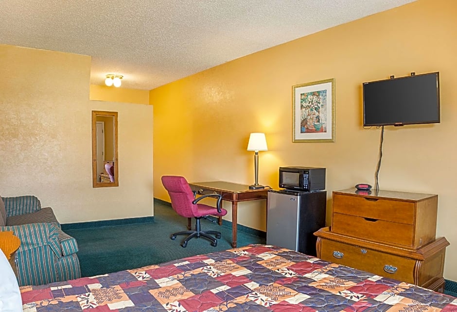 Rodeway Inn Roswell West