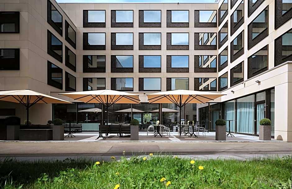 Leonardo Hotel Zurich Airport