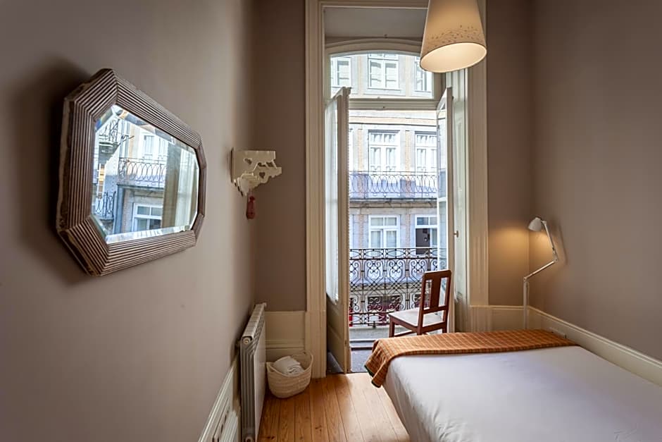 Being Porto Hostel