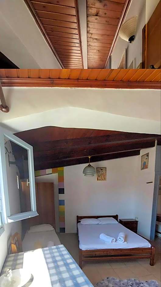 Studio Old Town With Terrace