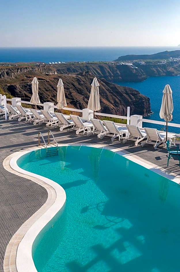 Artemis Suites Hotel