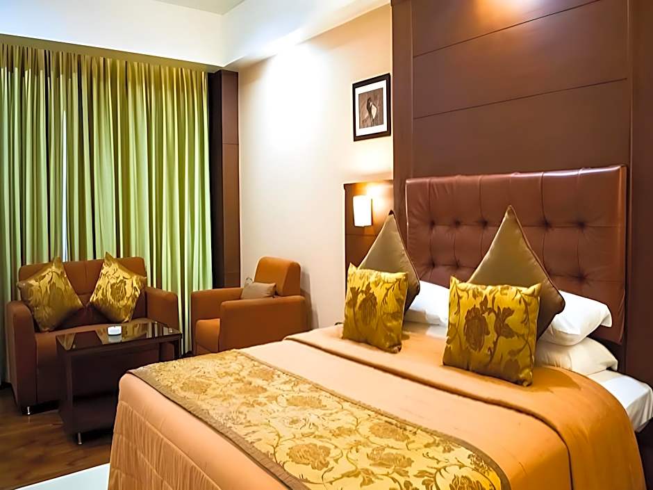 The Ocean Pearl Hotel