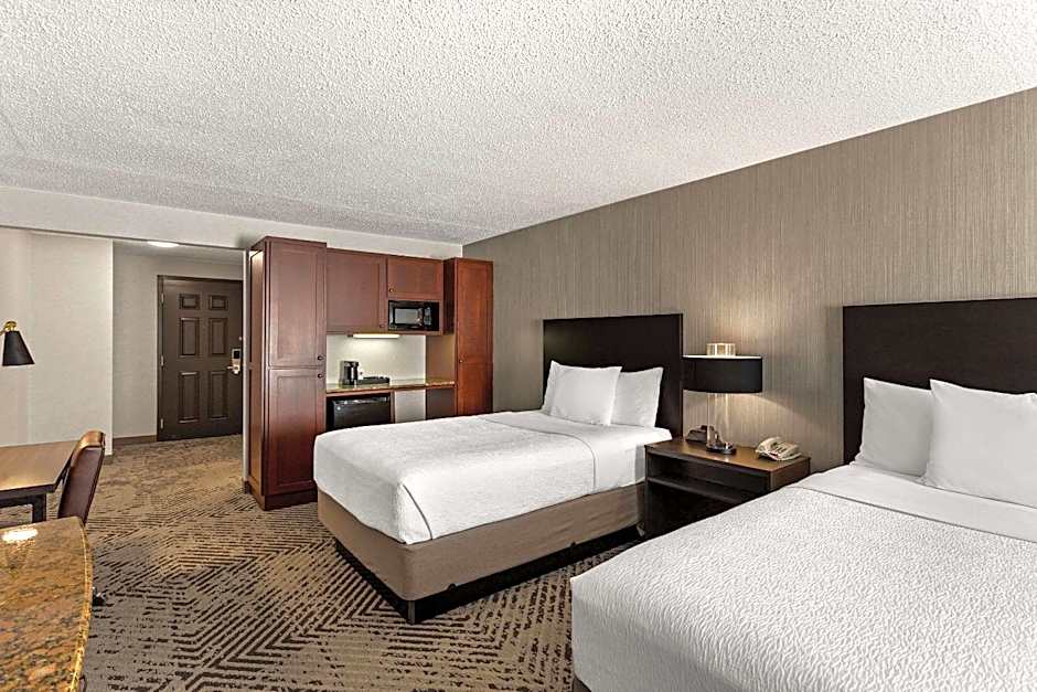 The Clover Hotel, Ascend Hotel Collection