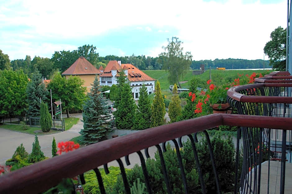 4 Pory Roku Resort Sauna & Spa