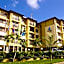 Sea Cliff Court Hotel & Luxury Apartments