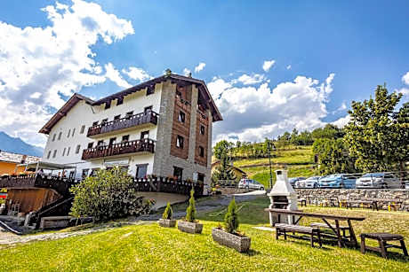 Hotel Saint Nicolas Gran Paradiso