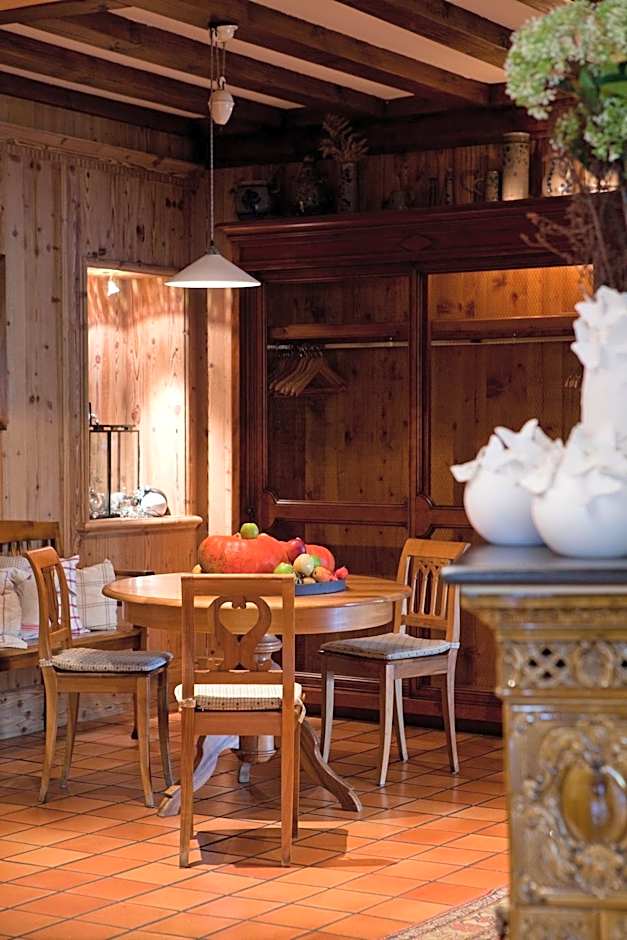 Logis Hotel Le Parc & Spa