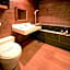 Ming Lu Holiday Hotel