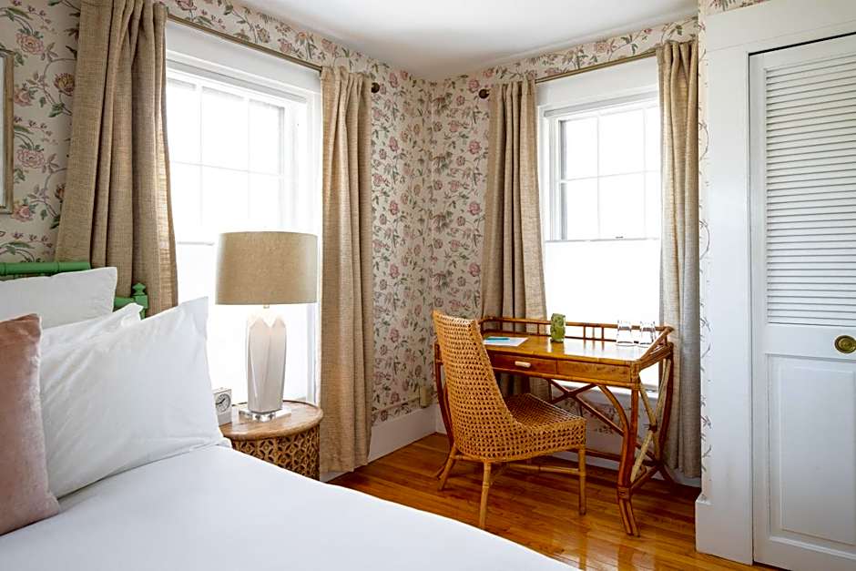 The Water Street Inn