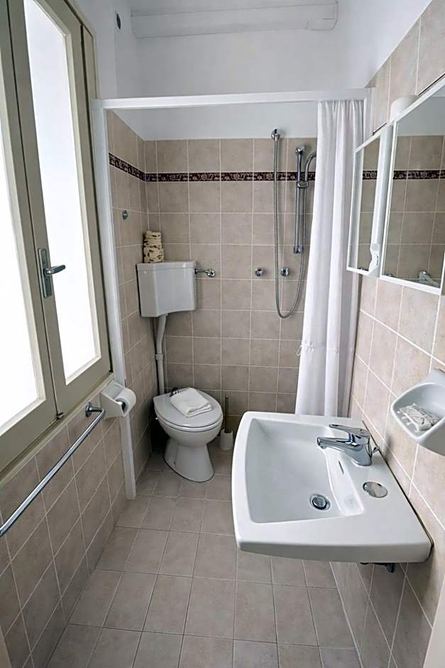 Camere Capinera