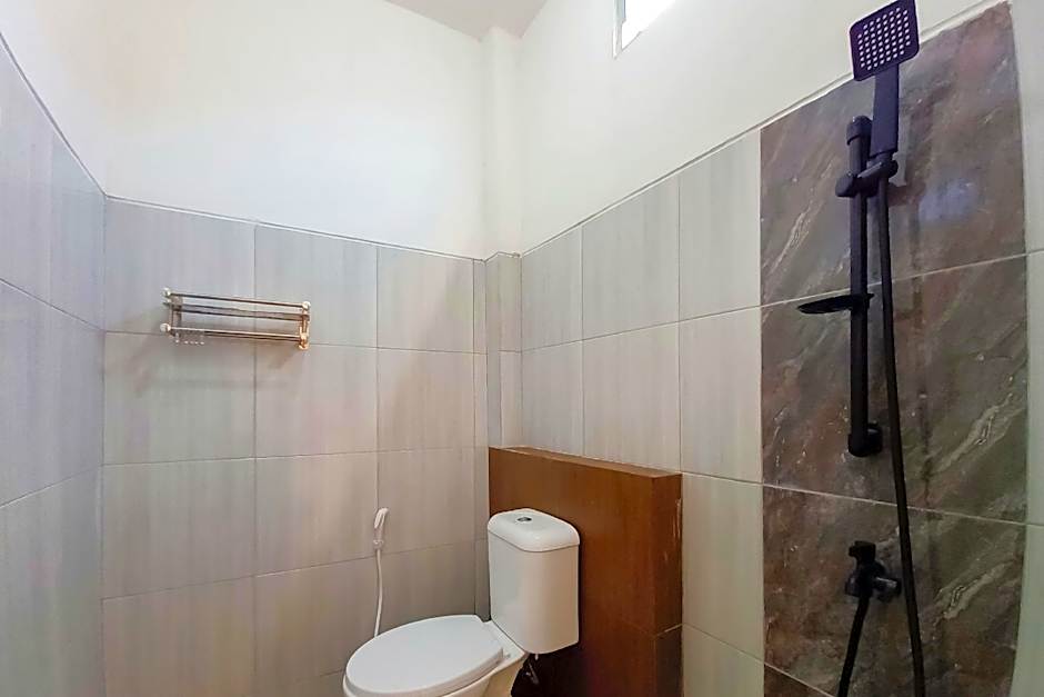 RedDoorz Syariah near Jamtos Lorong Hamba