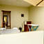 Kellocks' Seaview Apartelle