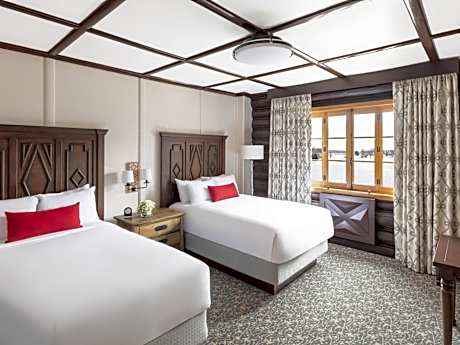 Fairmont Luxury Room with 2 Double Beds and View