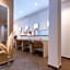 Zenitude Hotel la Valadiere, an Ascend Collection Hotel
