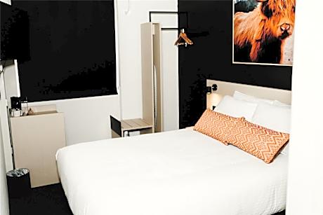 Nightcap at Barkly Hotel