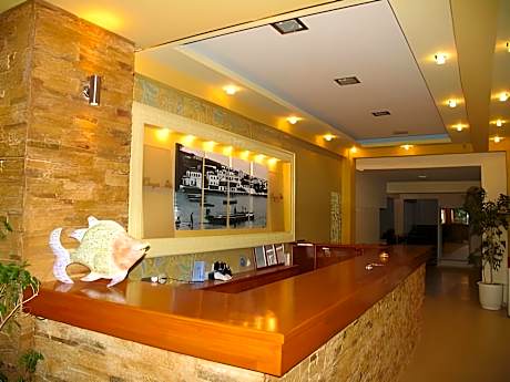 Chryssi Akti Hotel Andros