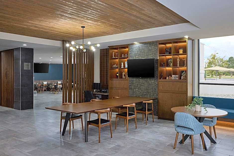 Four Points by Sheraton Englewood Centennial Airport