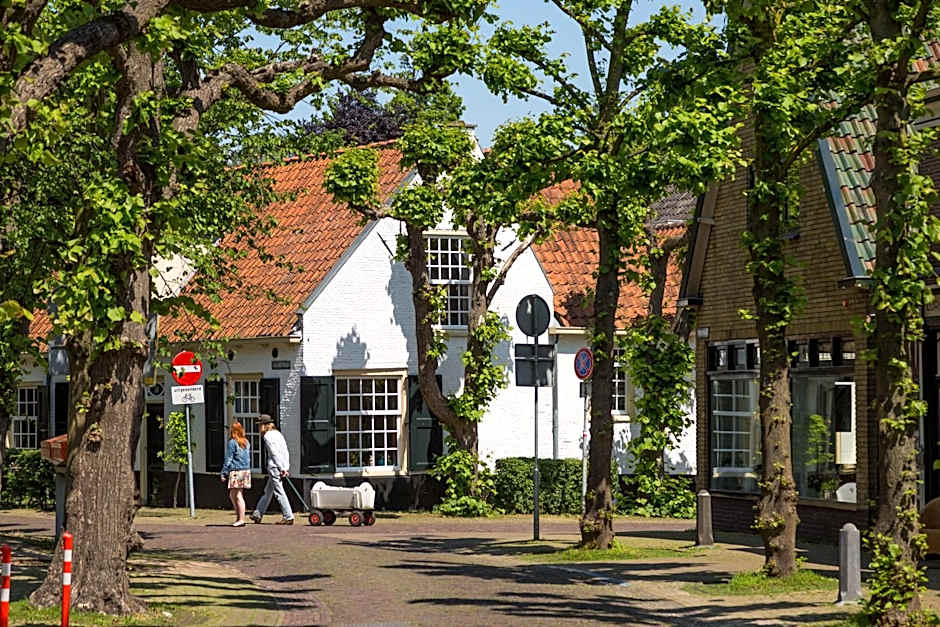 Silver Moon Bed & Breakfast