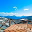 LAKE TOYA Great view log cabin