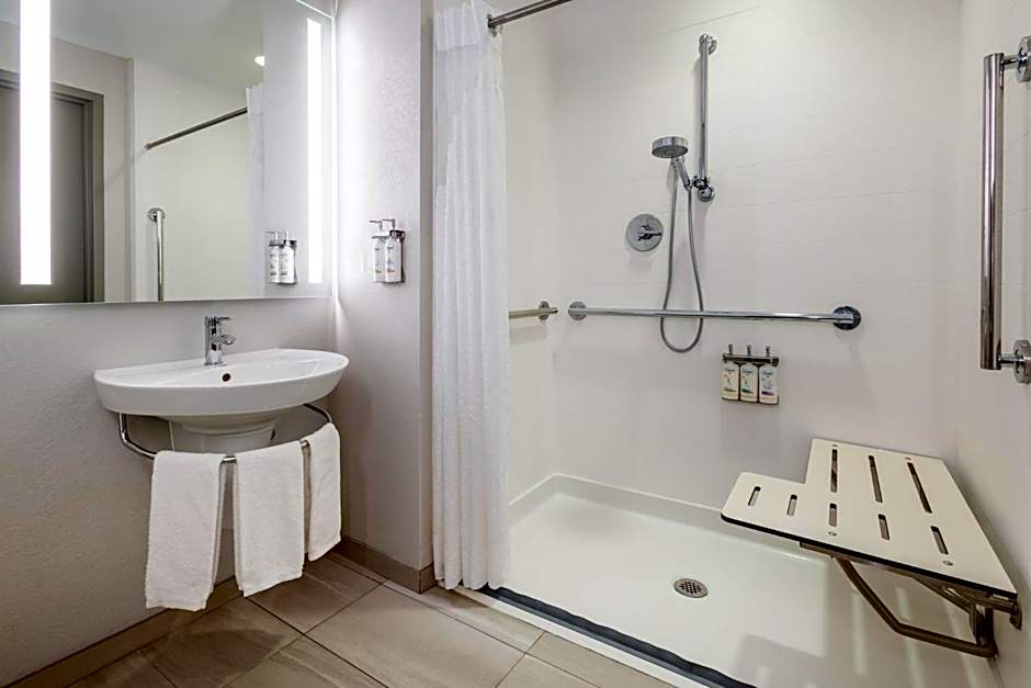 Holiday Inn Express Hotel & Suites Jackson - Flowood By IHG