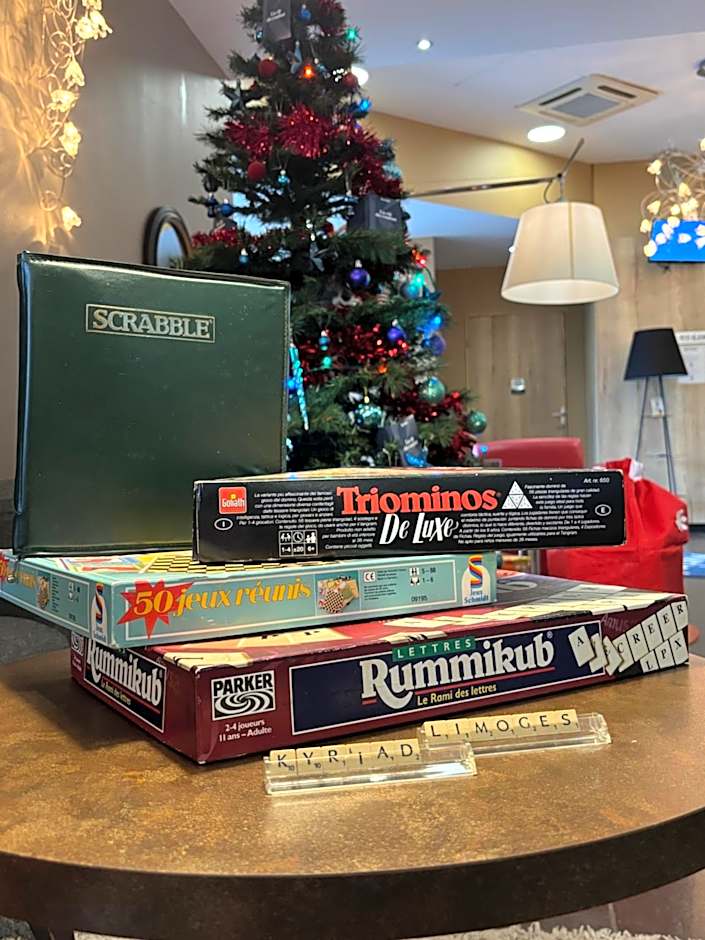 Kyriad Limoges Centre Gare - Atrium