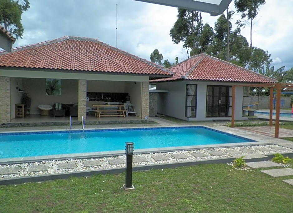 Villa Mandalawangi by ZUZU