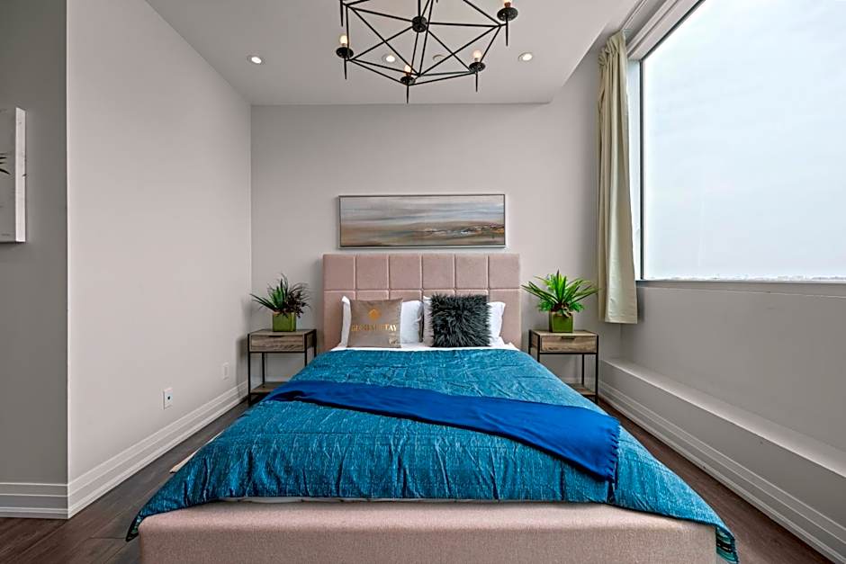 Bright Suites Finch West steps to Metro by hotel DUKE