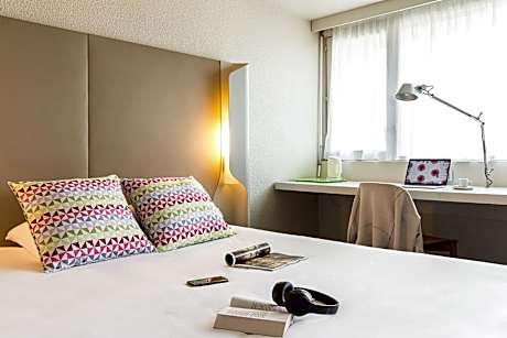 1 Double Bed