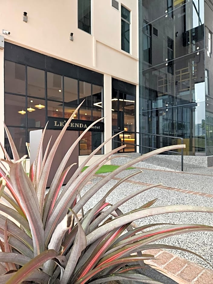 Le'genda Hotel
