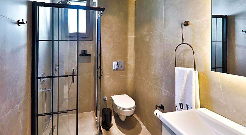 Luff Suites