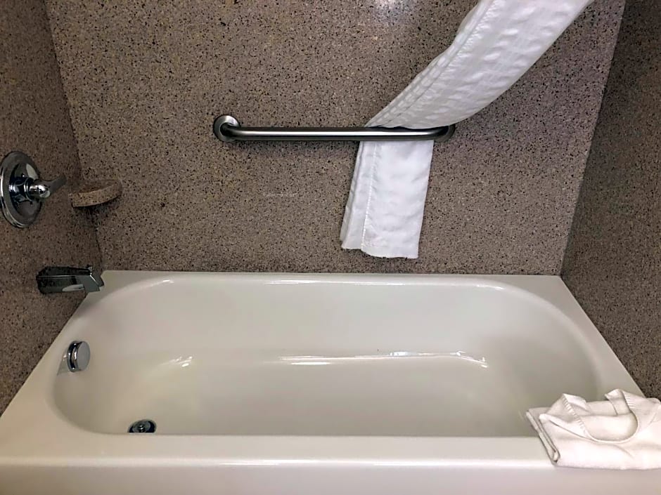 La Quinta Inn & Suites by Wyndham Panama City Beach