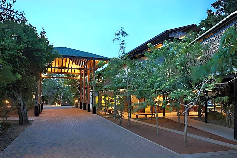 Cinnamon Wild Yala Hotel