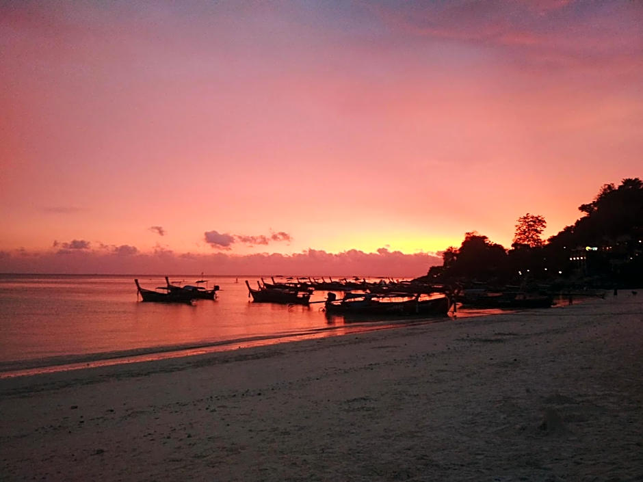 Forra Pattaya Sea View Bungalow
