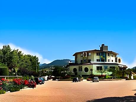 L'Isola Di Aurora