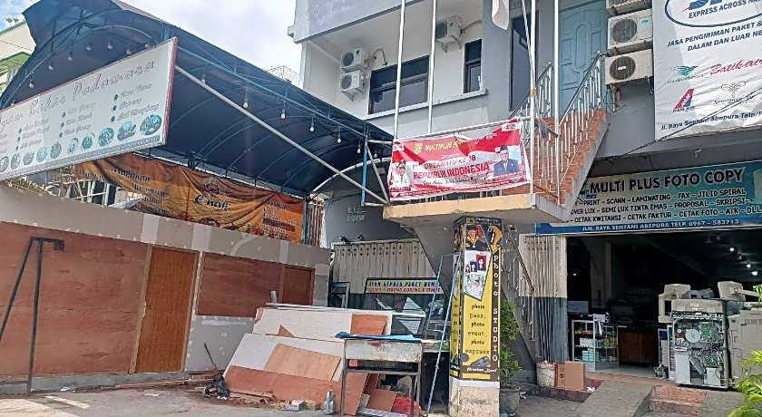 OYO 93090 Multi Plus Inn