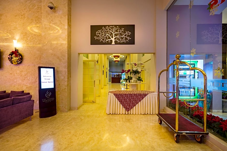 Ngoc Lan Hotel Dalat