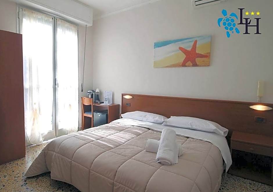 Hotel Lora RDA Luxury