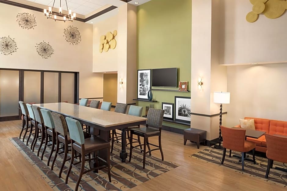 Hampton Inn & Suites Corpus Christi, TX