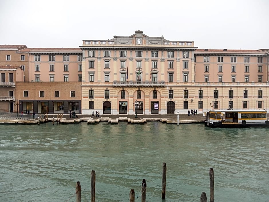 Grand Canal Suites