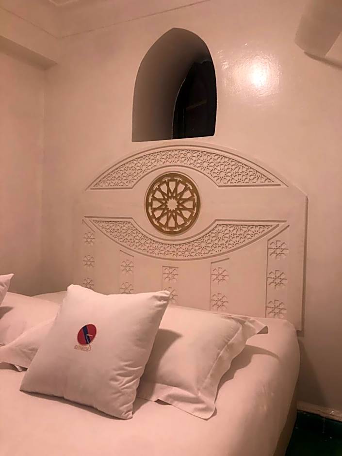 Riad ABBASSIA Marrakech - Authentic Medina Experience